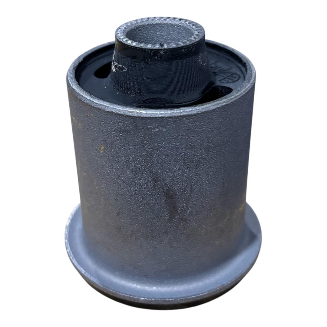 BUCHA GRANDE DA BANDEJA DIANTEIRA  VITARA 1.6 8V / VITARA 1.6 16V / SIDEKICK / VITARA 2.0 V6 