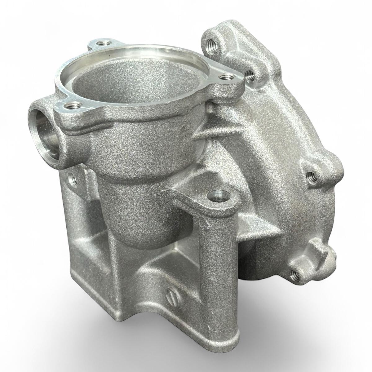 Carcaça Bomba Dagua Grand Vitara 2.0 16v Até 2004 / Tracker 2.0 16v Gasolina Até 2009